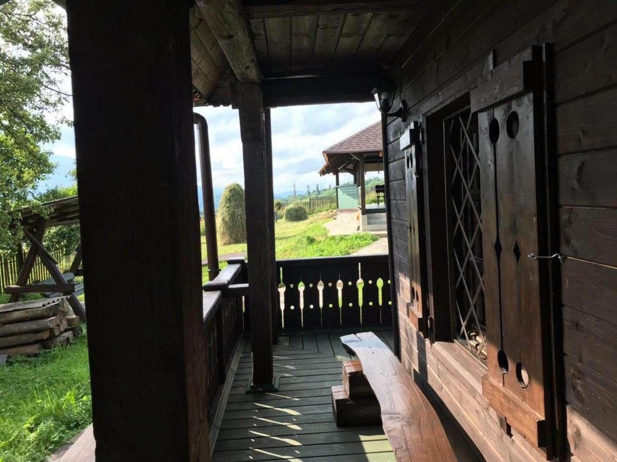 Садиба Остра Shcherbovets Dış mekan fotoğraf
