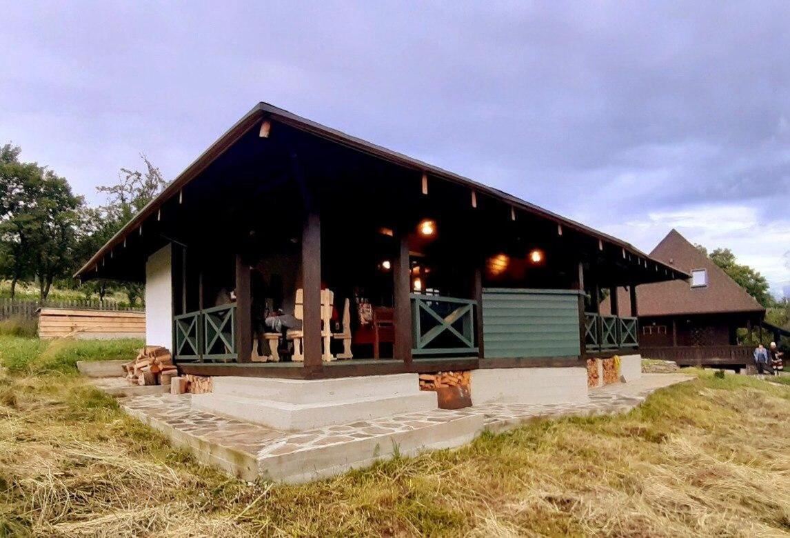 Садиба Остра Shcherbovets Dış mekan fotoğraf